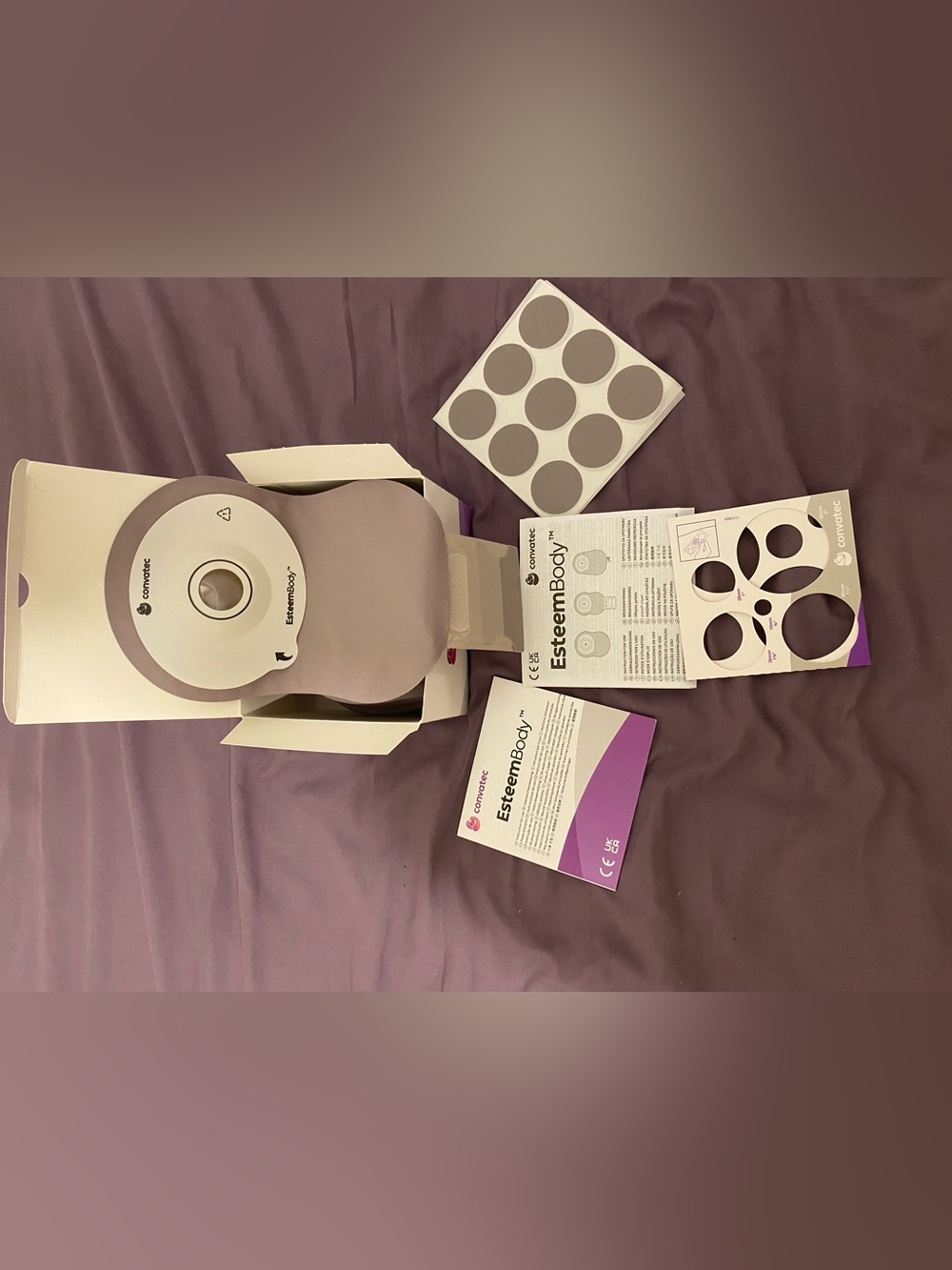 EsteemBody by - ConVaTec Ostomy Pouches (10 to a Box) - Picture 6 of 9